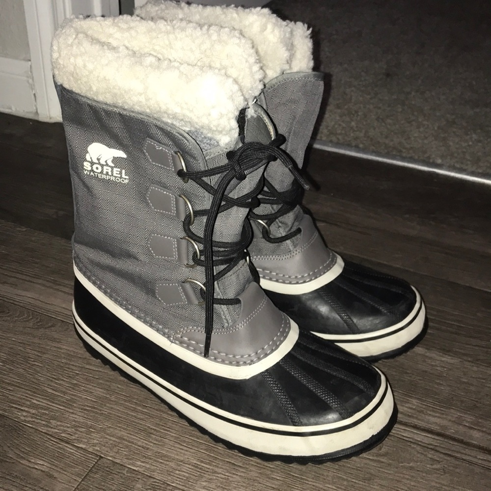 *Sorels* Winter Carnival boots
